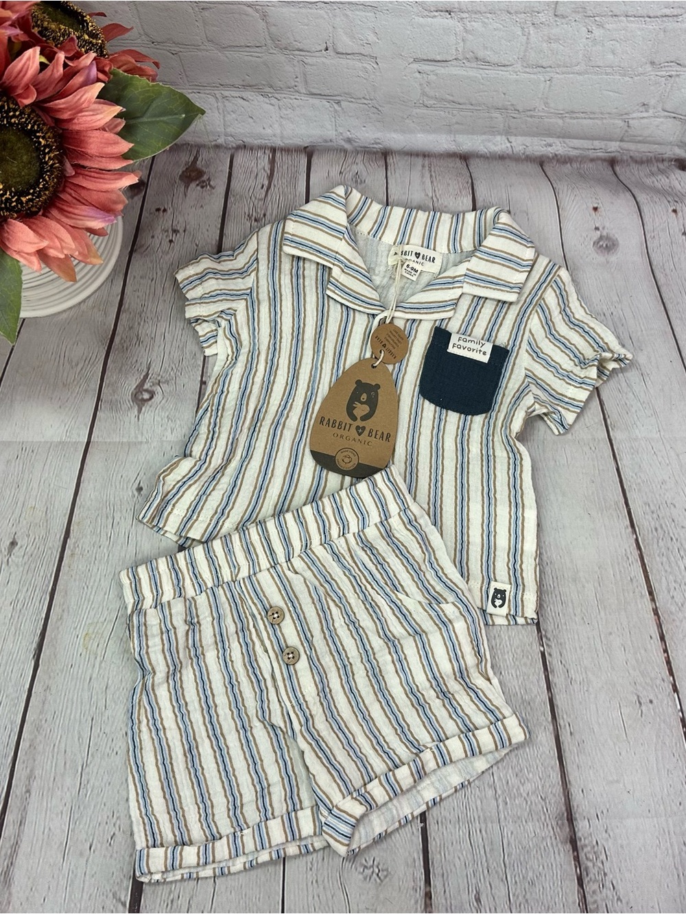 NWT rabbit + bear 2pc shorts set infant 6-9M Striped classic coastal organic